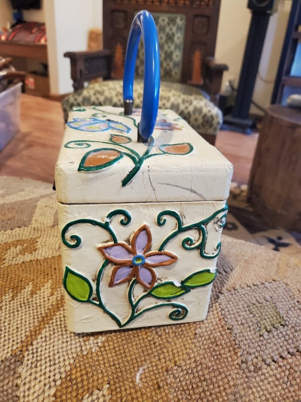 Lady of London vintage box purse - Picture 3 of 10